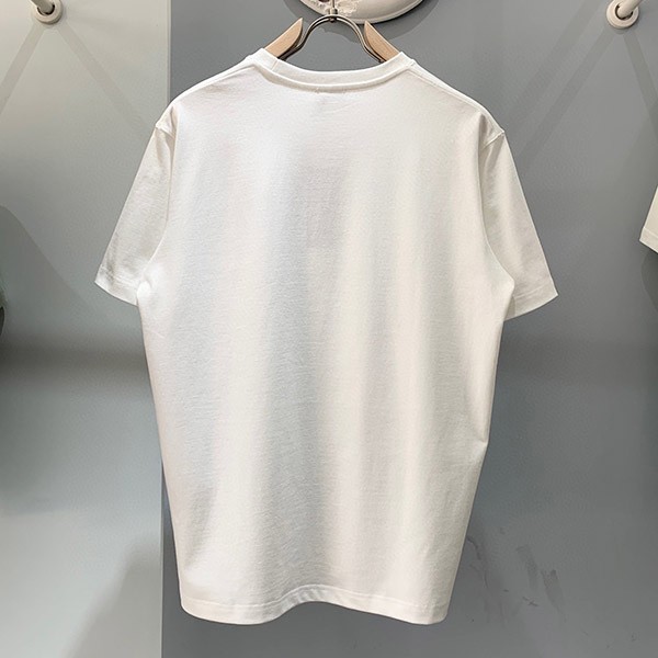 入手困難 ディオール CDアイコン Tシャツ 偽物 刺しゅう クルーネック 4色 013J600A0677